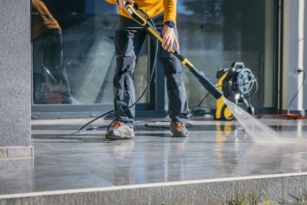Concrete Cleaning in Lehigh Acres