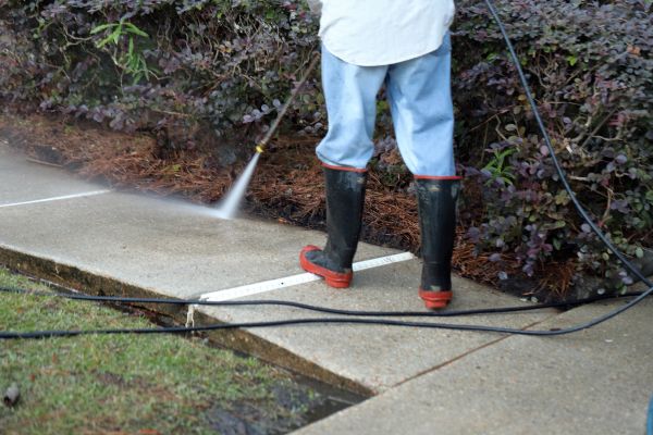 Cost of Cement Cleaning in Lehigh Acres