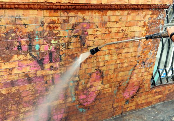 Cost of Brick Graffiti Cleaning in Lehigh Acres